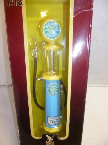 Yat Ming Benzinepomp Oldsmobile Service voor  1:18 modelauto beschikbaar voor biedingen