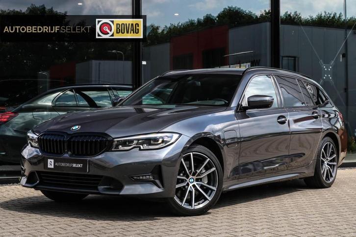BMW 3-serie Touring 330e xDrive - TREKHAAK - 360 CAMERA - DE, Auto's, BMW, Bedrijf, Te koop, 3-Serie, 4x4, Achteruitrijcamera