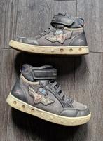 Mooie Geox schoenen (met lampjes) 33, Gebruikt, Meisje, Schoenen, Ophalen of Verzenden