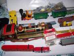 Partij vintage treintjes , wagons, onderdelen. Zie foto's., Hobby en Vrije tijd, Overige merken, Gebruikt, Gelijkstroom, Overige typen