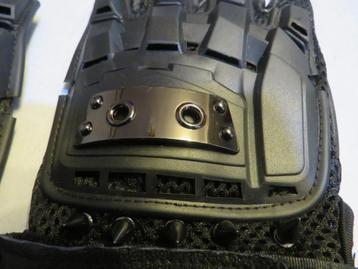 cyberpunk spike mesh shell vingerloze handschoenen mt L beschikbaar voor biedingen