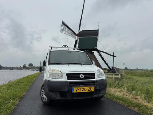Fiat FIAT DOBLO CARGO maxi benzine! mileuzone vrij! lage weg, Auto's, Bestelauto's, Bedrijf, Te koop, ABS, Airconditioning, Boordcomputer