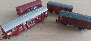 4 lima gesloten goederenwagens  beschikbaar voor biedingen