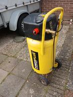 Powerplus compressor, Doe-het-zelf en Verbouw, Compressors, Ophalen, Gebruikt, 10 bar of meer, 25 tot 100 liter