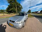 Opel Astra 1.6 8V St.wgn. 2002 Grijs, Auto's, Voorwielaandrijving, Stof, Zwart, 4 cilinders