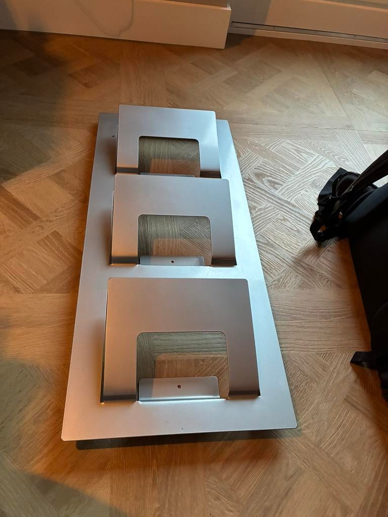 Wandlectuur rek, Ophalen, Zo goed als nieuw
