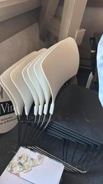 Zwart witte stoelen, Huis en Inrichting, Stoelen, Kunststof, ., Zwart, Ophalen of Verzenden