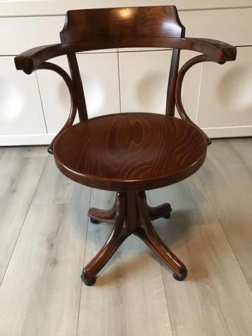 Bureaustoel van gebogen eikenhout van Thonet, jaren 50 beschikbaar voor biedingen