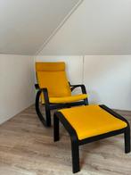 Poäng Ikea schommelstoel met voetenbank zwart/geel, Huis en Inrichting, Stoelen, Ophalen, Zwart, Zo goed als nieuw, Eén
