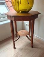Antieke tafel (bijzettafel/plantentafel), Ophalen