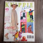 Knippie lente 2003 compleet, Hobby en Vrije tijd, Kledingpatronen, Ophalen, Zo goed als nieuw, Kind, Knippie