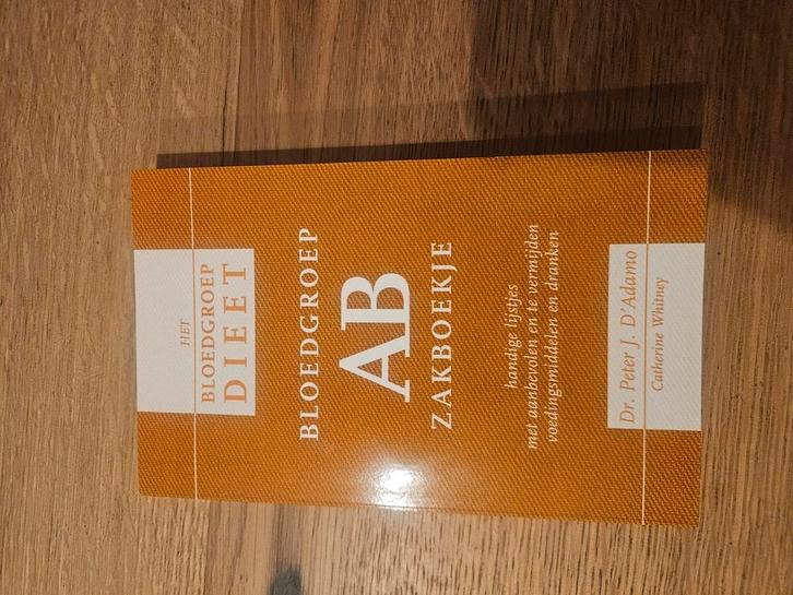 C. Whitney - Bloedgroep AB zakboekje, Boeken, Kookboeken, Zo goed als nieuw, Ophalen of Verzenden