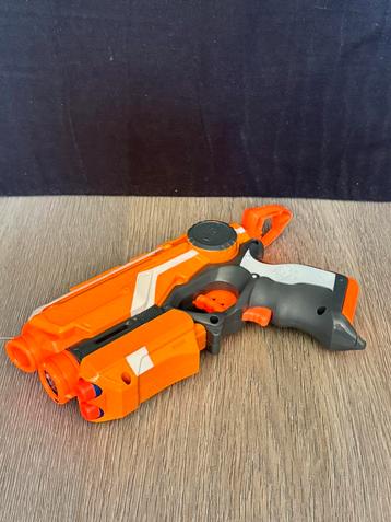 NERF complete set Nerf pistolen te koop beschikbaar voor biedingen