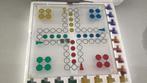 Mens erger je niet spel van glas!, Hobby en Vrije tijd, Gezelschapsspellen | Bordspellen, Ophalen of Verzenden, Zo goed als nieuw