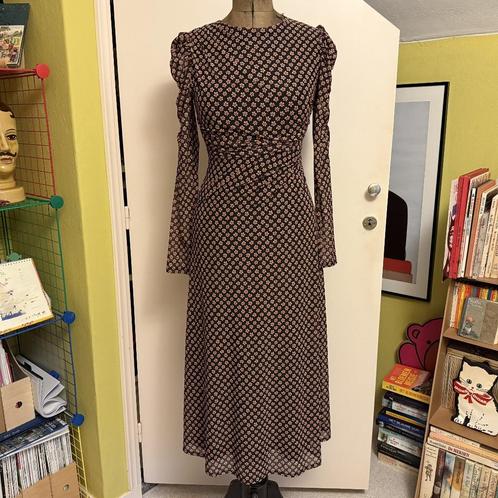 Fabienne Chapot jurk langer model Mt XS = 34-36 IZGS!, Kleding | Dames, Jurken, Zo goed als nieuw, Maat 36 (S), Rood, Onder de knie