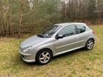 Peugeot 206 1.4 16V XS 3D 2004 Grijs, Auto's, Peugeot, Origineel Nederlands, Te koop, Zilver of Grijs, 5 stoelen