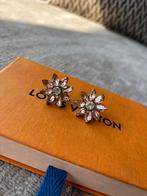 Leuke oorbellen, Sieraden, Tassen en Uiterlijk, Oorbellen, Ophalen of Verzenden, Zo goed als nieuw, Roze, Knopjes of Stekers