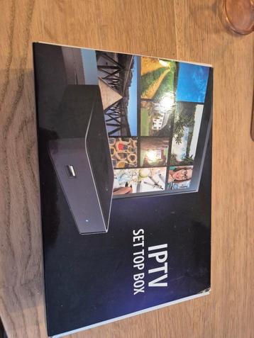 Mag 250 media player  iptv kastje beschikbaar voor biedingen