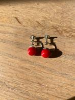 Vintage Japanse Rode Oorbellen - Knopjes, Gebruikt, Ophalen of Verzenden, Knopjes of Stekers, Rood