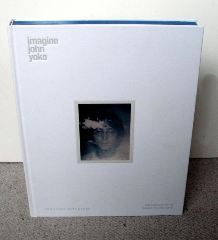 Imagine John Yoko prachtig fotoboek over ontstaan album ZGAN, Boeken, Muziek, Zo goed als nieuw, Artiest, Ophalen of Verzenden