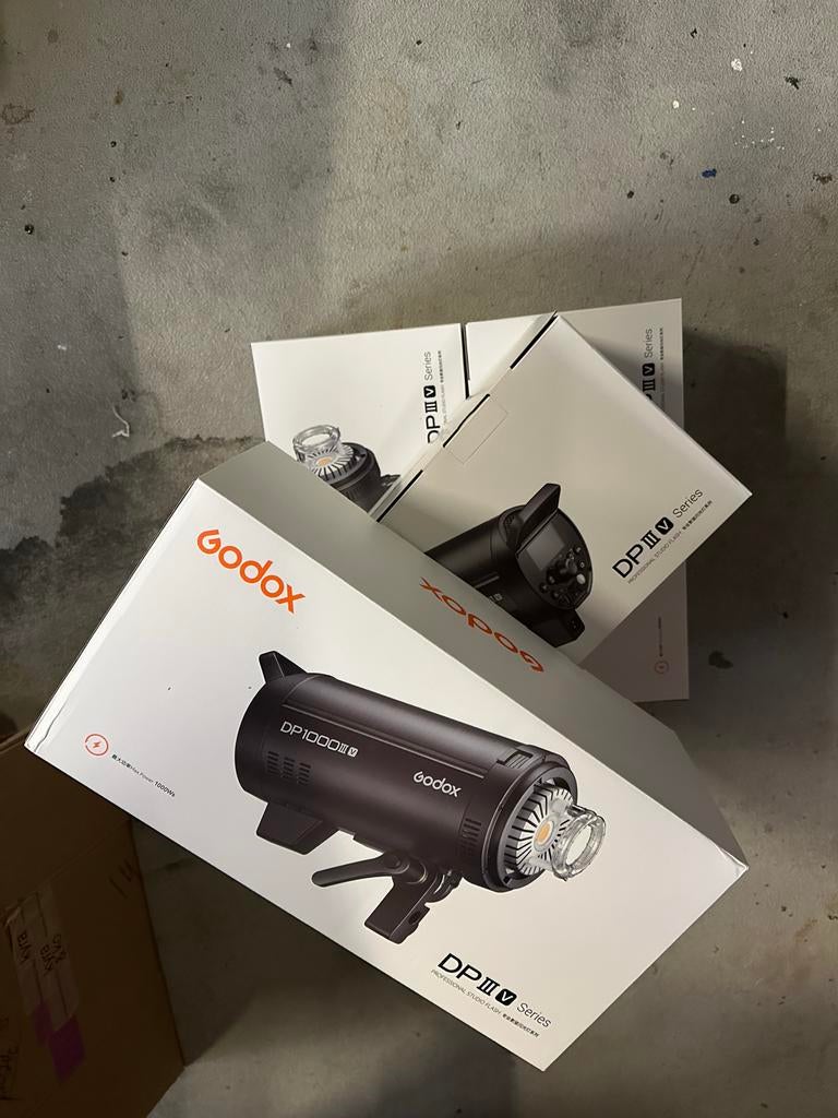 Godox DP800III Flitskoppen -  2 stuks Nieuw in doos!, Ophalen of Verzenden, Nieuw, Lamp of Flitsset