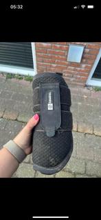 Eskadron beschermers maat L, Dieren en Toebehoren, Paarden en Pony's | Beschermers, Ophalen of Verzenden, Zo goed als nieuw