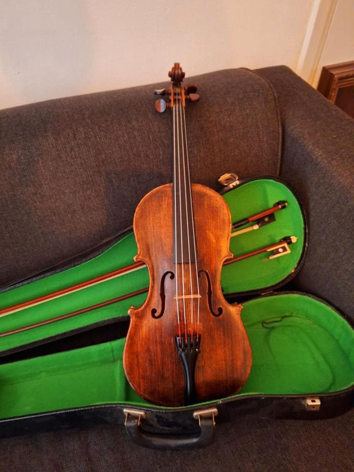 Goede oude viool, Muziek en Instrumenten, Strijkinstrumenten | Violen en Altviolen, Gebruikt, 4/4-viool, Met koffer, Ophalen of Verzenden