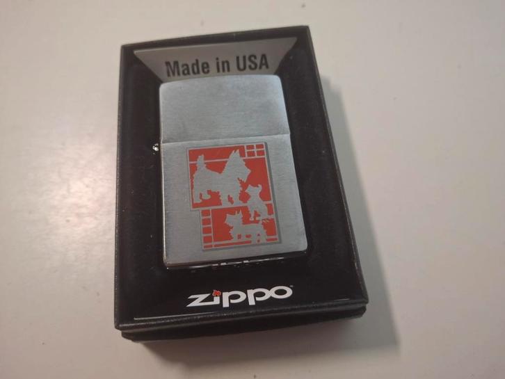 Zippo hond nieuw, Verzamelen, Rookartikelen, Aanstekers en Luciferdoosjes, Zo goed als nieuw, Aansteker, Ophalen of Verzenden