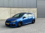 Volkswagen Golf 2.0 R 4-Motion R20+DSG+380PK+SCHAALSTOELEN+M, Zwart, 4 cilinders, 1984 cc, Blauw