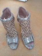 Prachtige schoenen Laura Vita maat 40 zeer goede staat, Kleding | Dames, Overige kleuren, Nieuw, Laura Vita, Sandalen of Muiltjes