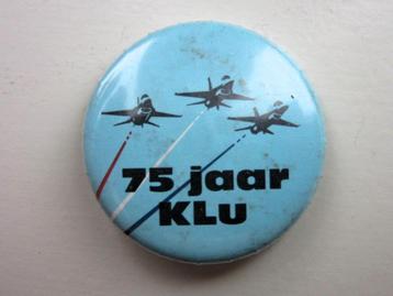 Button 75 jaar Klu - Koninklijke luchtmacht beschikbaar voor biedingen