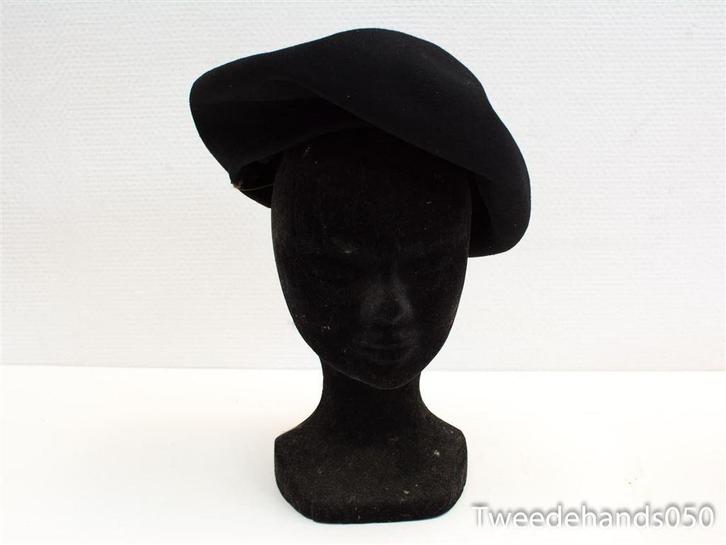 Oude hoed 84853, Kleding | Dames, Hoeden en Petten, Gedragen, Ophalen of Verzenden