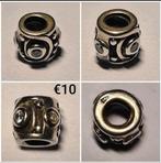 Bedel zilver met strass * meer bedels te koop *, Sieraden, Tassen en Uiterlijk, Bedels, Overige merken, Ophalen of Verzenden, Zo goed als nieuw