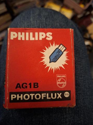 Aangeboden: vintage fotoflits Philips AG1B Photpflux beschikbaar voor biedingen