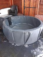 Jacuzi, spa geïsoleerd, Tuin en Terras, Jacuzzi's, Ophalen of Verzenden, Zo goed als nieuw