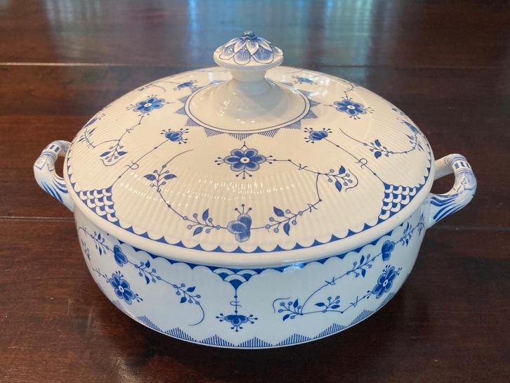 Denmark Furnivals dekschaal / groenteschaal., Antiek en Kunst, Antiek | Servies los, Ophalen of Verzenden