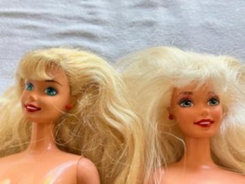 Oude barbies Mattel 1966 Malaysia - met oorbellen beschikbaar voor biedingen