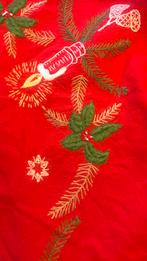 Rood Kersttafelkleed Kerstkleed geborduurd 120x150.Vintage, Ophalen of Verzenden