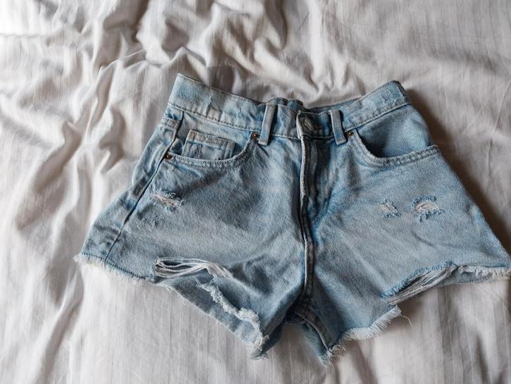 Zara spijkerklbroekje, Kinderen en Baby's, Kinderkleding | Maat 140, Zo goed als nieuw, Meisje, Jurk of Rok, Ophalen of Verzenden