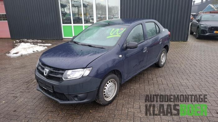Voorbumper van een Dacia Logan, Auto-onderdelen, Gebruikt, -, -, Ophalen of Verzenden