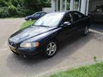 Volvo S60 2.4 Edition II (bj 2006), Auto's, Voorwielaandrijving, Zwart, Navigatiesysteem, Blauw