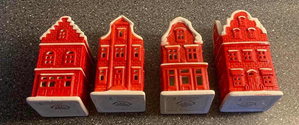 Hollandse Huisjes Postcodeloterij nr 2,4,5 en 7 samen voor, Diversen, Kerst, Ophalen of Verzenden, Zo goed als nieuw