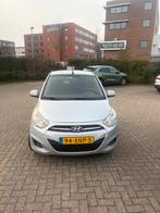 Hyundai i10 1.1 I 5DR 2012 Grijs *Airco*, Auto's, Hyundai, 4 cilinders, 400 kg, Origineel Nederlands, Handgeschakeld