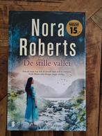 Nora Roberts - De stille vallei, Ophalen of Verzenden, Zo goed als nieuw, Nora Roberts