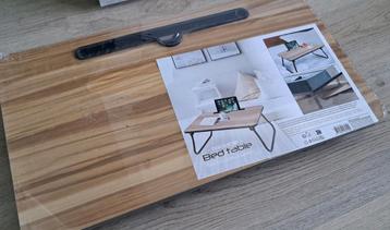 Te koop bed tafeltje 52.5 x 30 x 21.5 cm met tablet gleuf beschikbaar voor biedingen