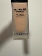 YSL All Hours Foundation  LN8 Nieuw!, Gehele gezicht, Beige, Nieuw, Ophalen of Verzenden