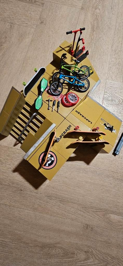 Fingerboard Skatepark, Hobby en Vrije tijd, Modelbouw | Auto's en Voertuigen, Ophalen of Verzenden