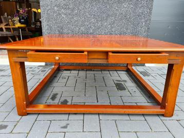 Schuitema Salontafel Vintage Hout beschikbaar voor biedingen