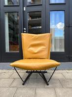 SALE: vintage design Young International leren fauteuil, Ophalen