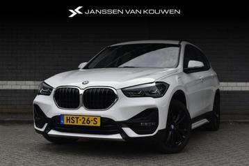 BMW X1 xDrive25e / 90% SOH / Sport Line / Stoelverwarming /  beschikbaar voor biedingen